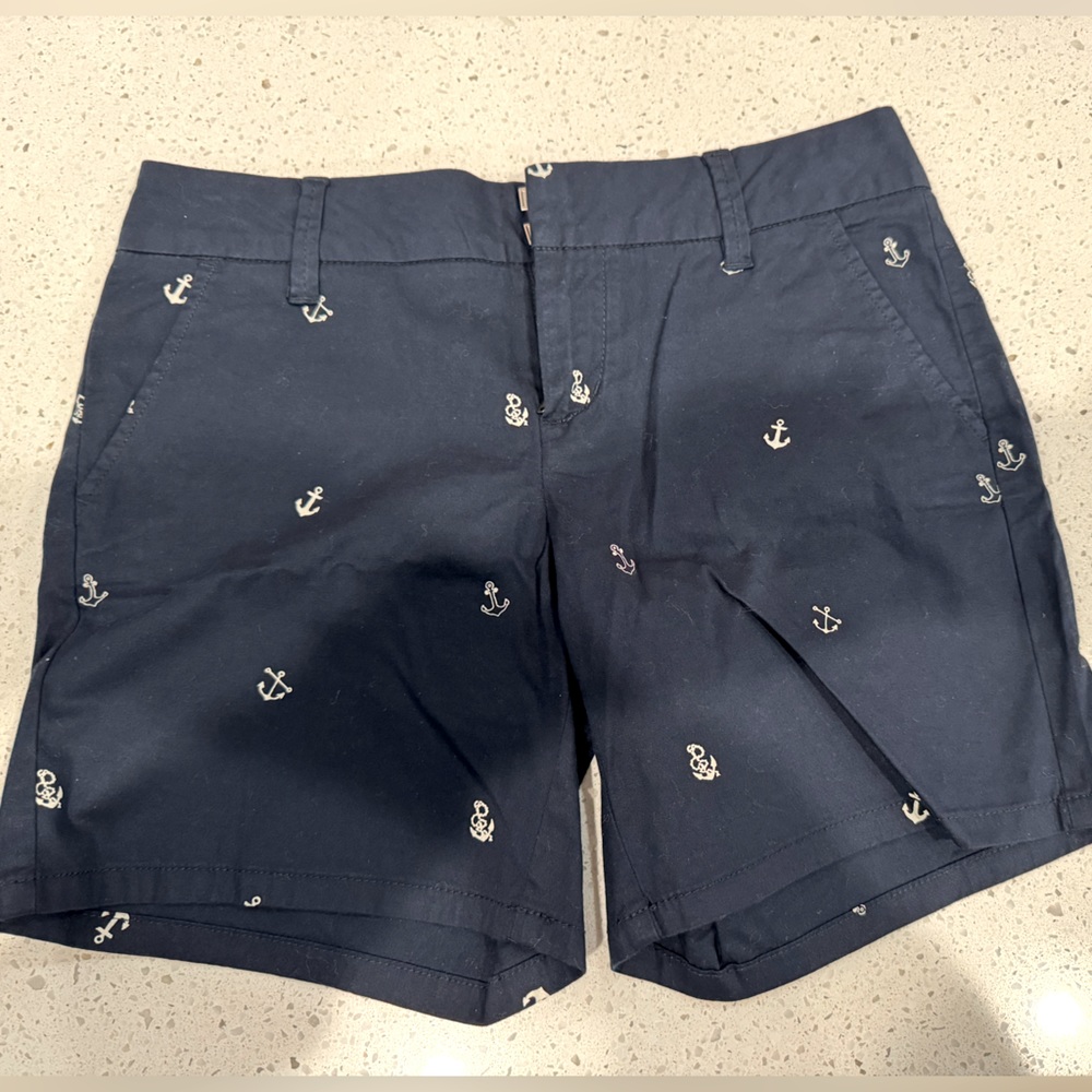 Woman’s Shorts from Bass